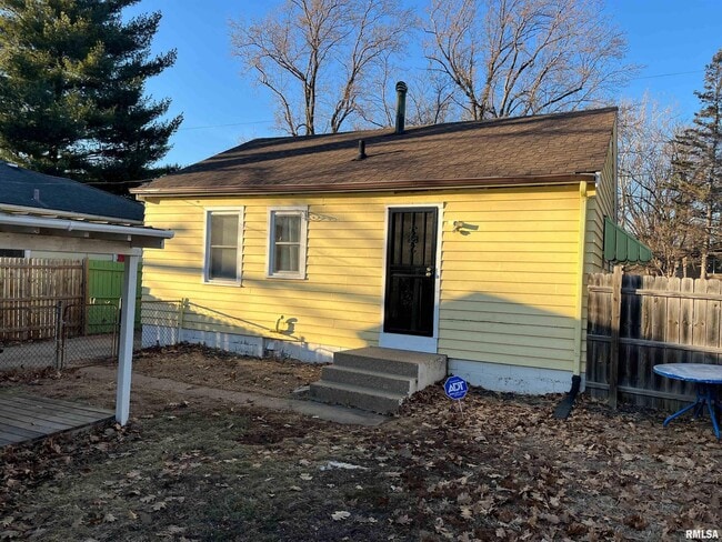 Photo - 2304 W Proctor St