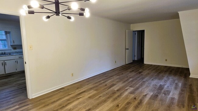 Photo - 4035 Meadowbrook Dr