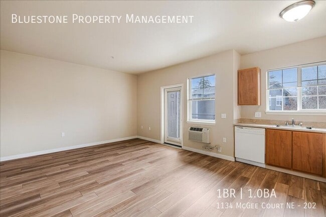 Photo - 1134 Mcgee Ct NE Unit 202