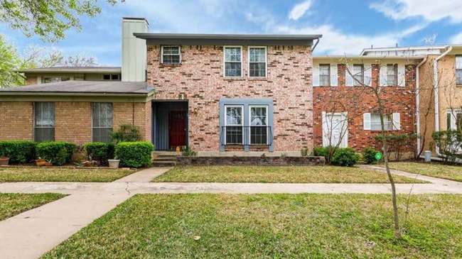 Building Photo - 1865 Coronado Hills Dr Unit Whole Home