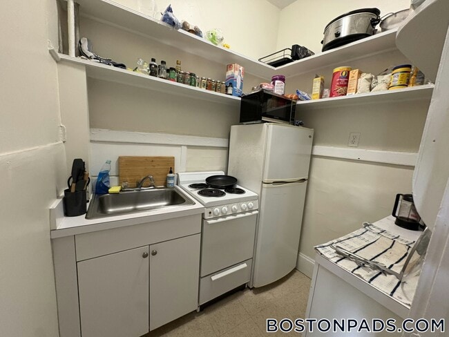 Photo - 1334 Commonwealth Ave Unit 1