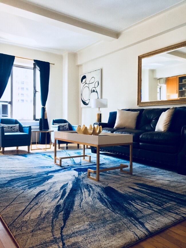 Building Photo - 227 E 57th St Unit 14C