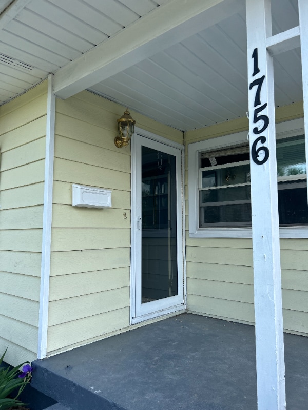 Photo - 1756 Princeton Dr House