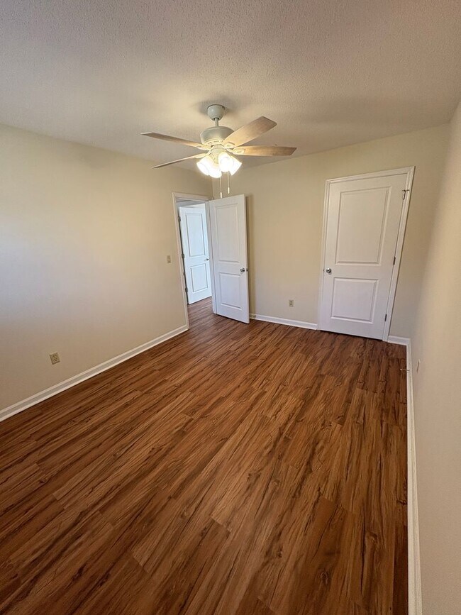 Photo - 5101A N. Moore Lane Unit 5101A N. Moore Lane