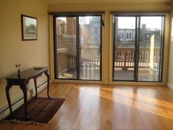 Photo - 477 Beacon St Unit 6