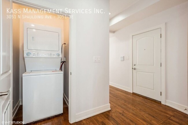 Photo - 3051 N Spaulding Ave Unit 3051-3E