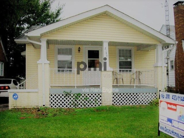 Building Photo - 2143 E Wood St