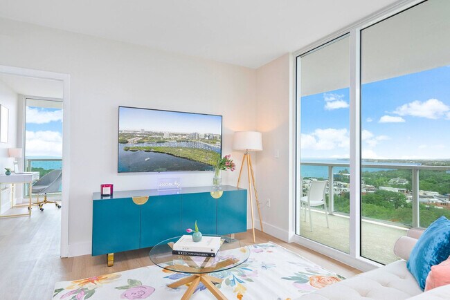 Photo - 2889 McFarlane Rd Unidad ID1240556P