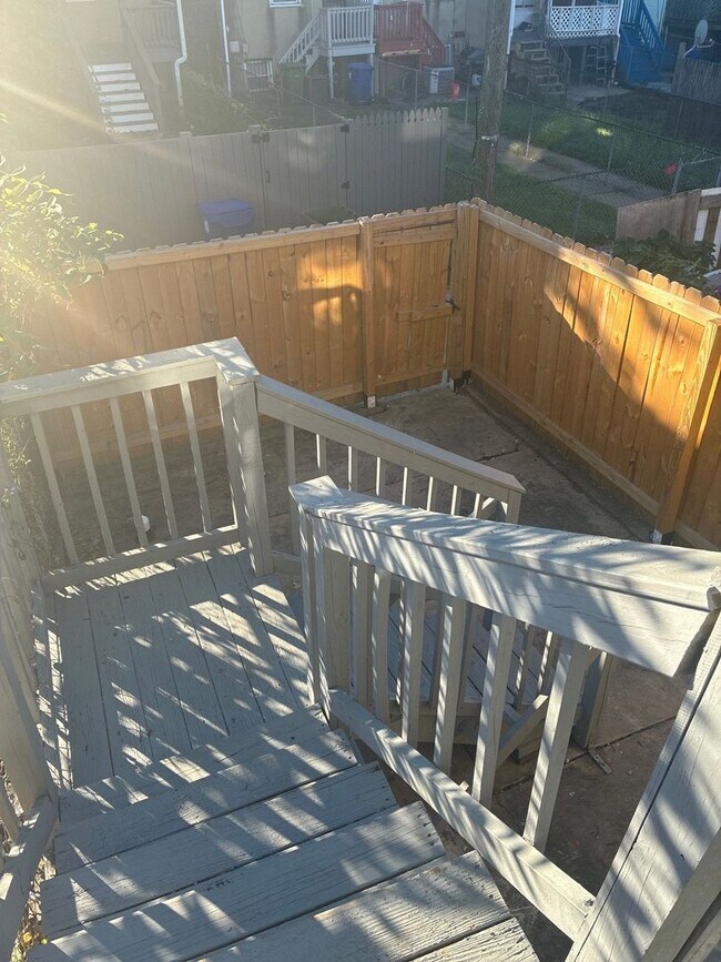 Photo - 3317 Paton Ave