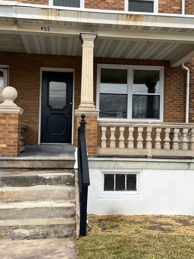 Photo - 955 E Main St Unit 955 E. Main Front