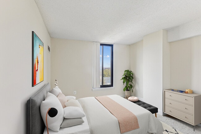 Photo - Ellicott House