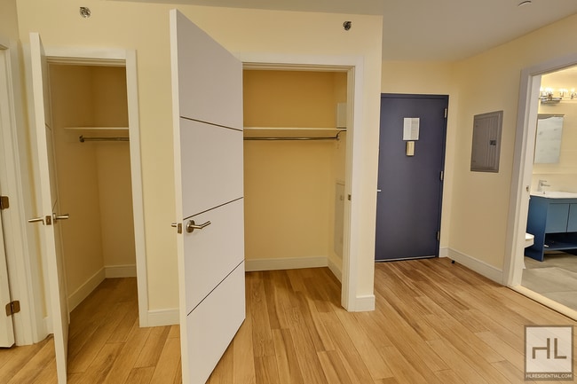 Photo - Northern Boulevard Unit 7A