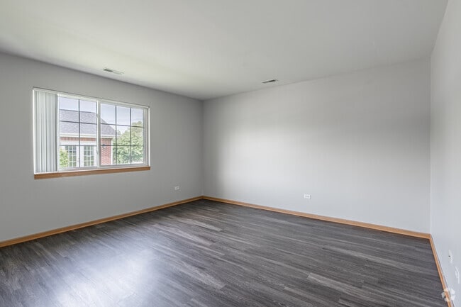 1BR, 1BA - 696SF - Living Room