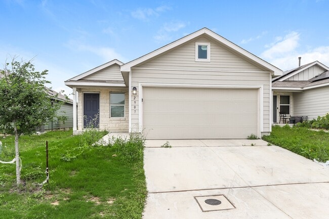 Building Photo - 2907 Millikan Dr