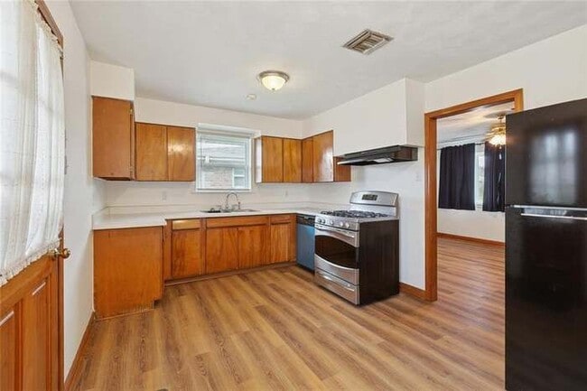 Photo - 2524 Mississippi Ave