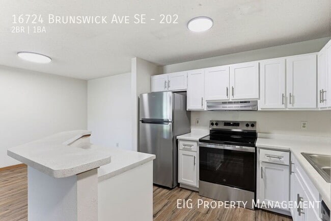 Photo - 16724 Brunswick Ave SE Unit 202