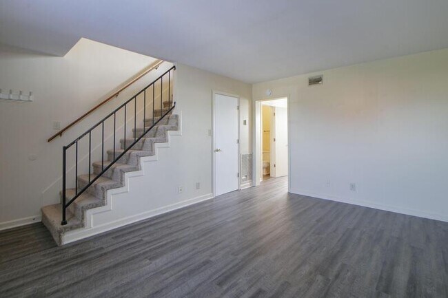 Photo - 284-2 Northridge Drive