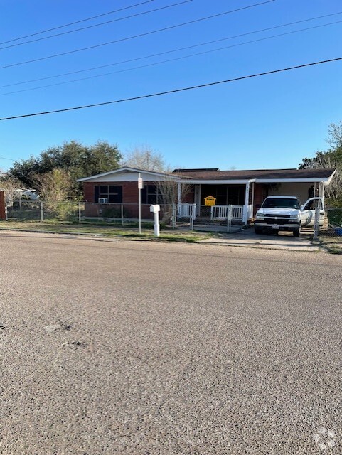 Building Photo - 732 Hidalgo St Rental