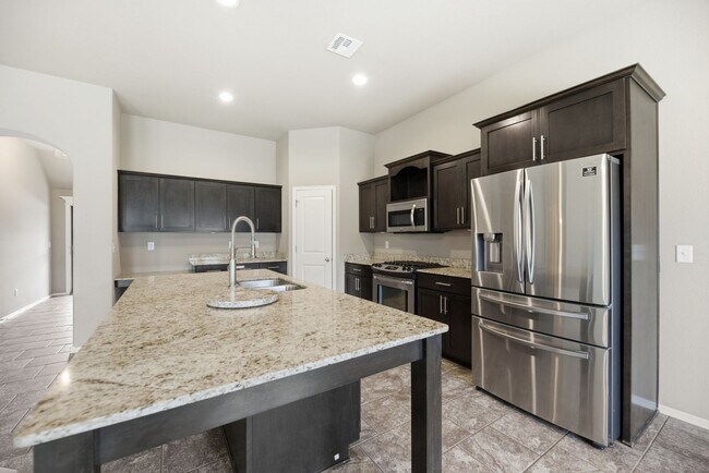 Photo - Well Maintained 3-bedroom, 2-bath Home in Desirable Bixby Schools North of River