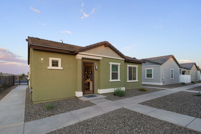 Building Photo - Estia Surprise Farms Rental
