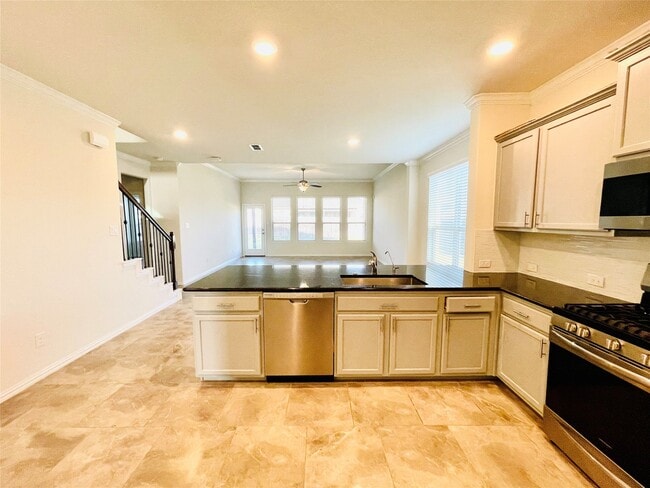 Photo - 1915 Orchard Berry Ln