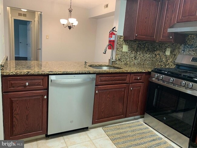 Photo - 4403A Fenwick Ln