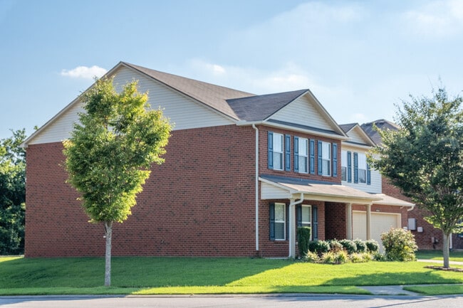 1001 Benwick Rd