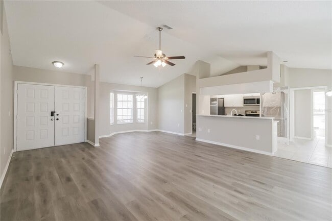 Photo - 8358 Natoma St