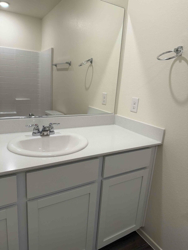 Photo - 4826 Wine Rdg Ave