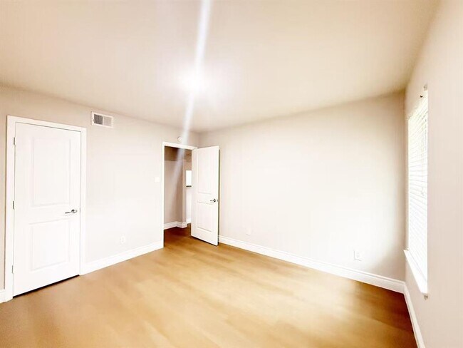 Photo - 3204 Menchaca Rd Unit 601