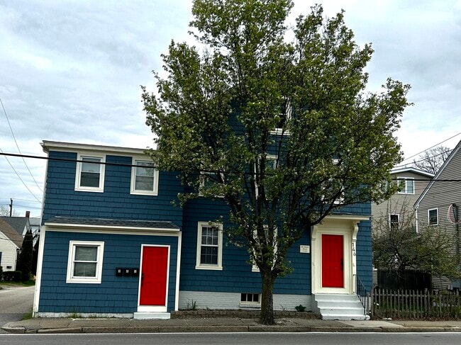 Building Photo - 146 Main St Unit #2