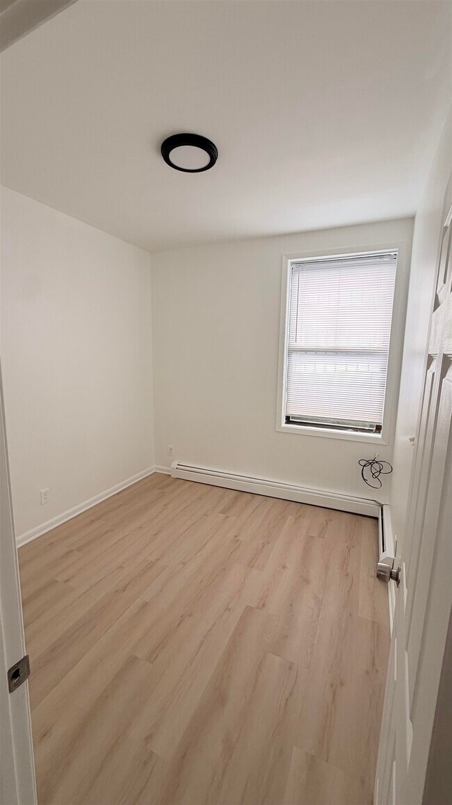 Photo - 599 60th St Unit 1