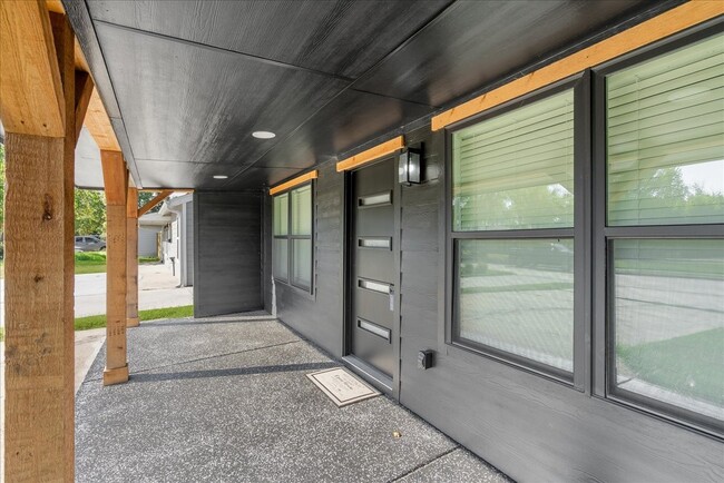 Photo - 5219 Cosby St