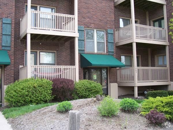 Building Photo - Oread Apartments