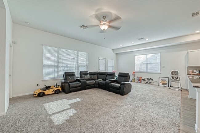 Photo - 9435 Klein Ln