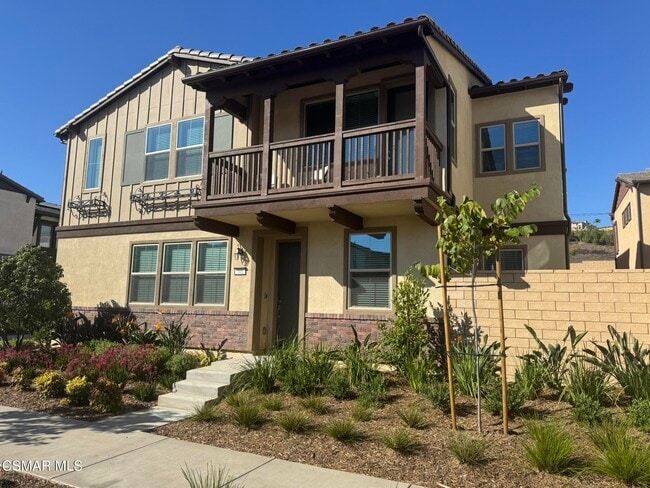 Building Photo - 701 Edward Scholle Dr