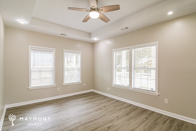 Photo - 1449 Beatie Ave SW