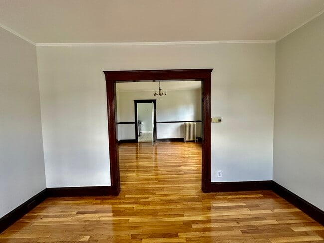 Photo - 52 Alaric St Unit 3