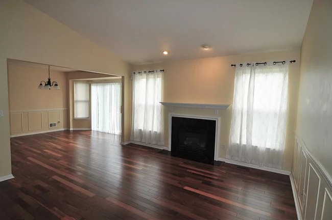 Photo - 6561 Robin Ct