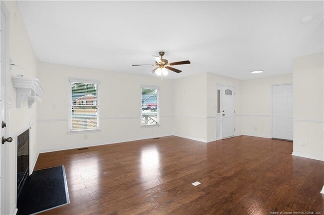 Photo - 7000 Medway Ct