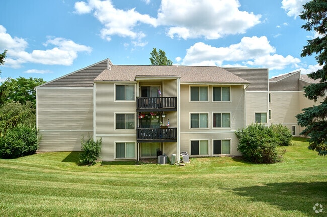 Whitney Ridge Apartments