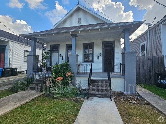 Building Photo - 3305 Palmyra St Rental