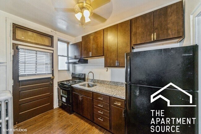 Photo - 10 Adams St Unit 3