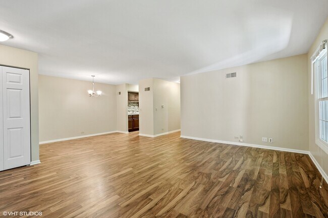 Photo - 520 Shorely Dr Unit 201