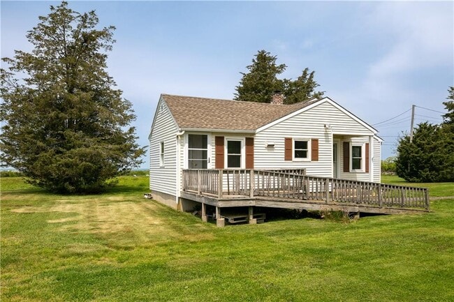 Photo - 44 Paquins Ln