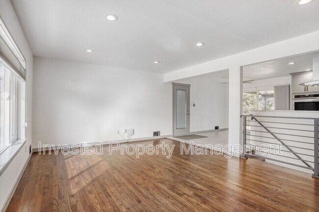 Photo - 3004 S Zurich Ct