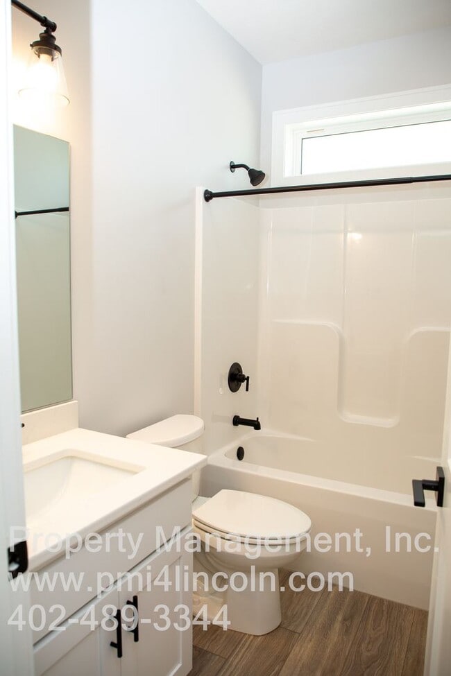 Photo - 5 Bedroom and 3 Bathroom House