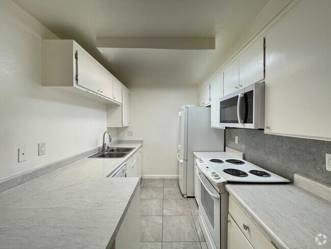 Building Photo - 32502 Cathedral Canyon Dr Unit 75 Rental