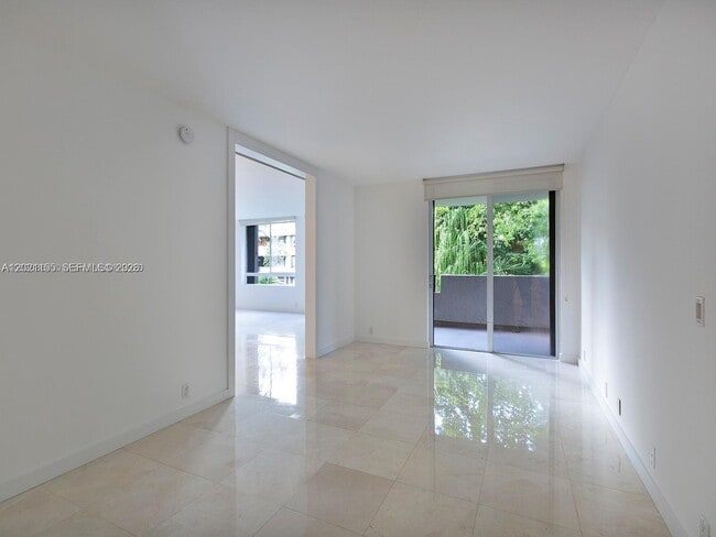 Photo - 121 Crandon Blvd Unidad 252