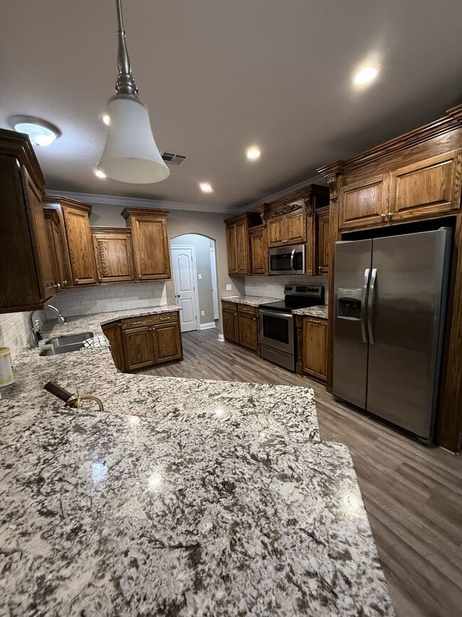 Photo - Spacious 3-Bedroom Home with Large Fenced Yard in Lake Charles